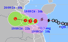 Chiều nay, bão số 4 đổ bộ vào Quảng Bình - Quảng Trị, miền Trung mưa to đến rất to