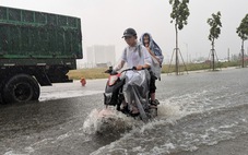 Lo bão số 4 đổ bộ, Thừa Thiên - Huế cho học sinh toàn tỉnh nghỉ học