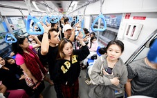 Từ 21-1 Metro số 1 bắt đầu thu phí, khách có thể mua vé đi ngay, mua vé ngày và vé tháng