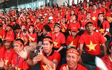 Khách Việt chi sang 'săn' tour sang Thái Lan xem chung kết ASEAN Cup 2024