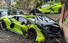 Lamborghini Revuelto mới tinh bị phá nát trên đường bàn giao