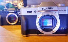 Fujifilm giới thiệu máy ảnh "hoài cổ" X-T10
