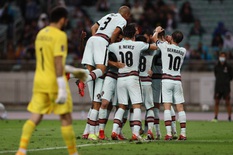 Không Ronaldo, Bồ Đào Nha vẫn đại thắng Azerbaijan