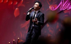 Mạnh Quỳnh 'song ca' với Phi Nhung trong đêm nhạc 'Nhớ Nhung'