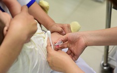 Thông tin trẻ tử vong do tiêm vắc xin ở Lào Cai không chính xác