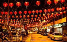 Giao thừa dương lịch ở Trung Quốc đèn đuốc sáng trời
