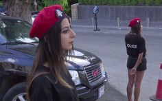 Nữ cảnh sát Lebanon được yêu cầu mặc quần đùi khi làm nhiệm vụ