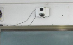 Trong mắt người nước ngoài: Nên cân nhắc việc gắn camera trong lớp