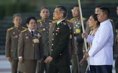 Quốc vương Thái Lan thâu tóm thêm quân, mở rộng quyền lực