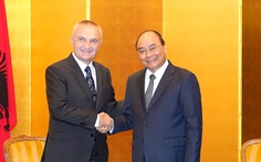 Thủ tướng Nguyễn Xuân Phúc gặp nhiều lãnh đạo thế giới tại Nhật Bản