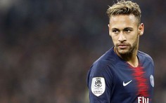 'Chửi' trọng tài trên mạng xã hội, Neymar bị treo giò ba trận