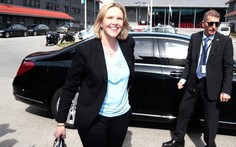 Bộ trưởng y tế Na Uy gây bão khi cổ súy uống rượu, ăn thịt đỏ 'theo nhu cầu'