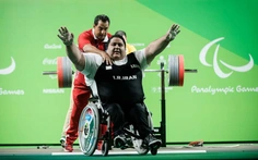 Vĩnh biệt 'người mạnh nhất thế giới'