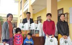 Báo Tuổi Trẻ và Tập đoàn GREENFEED hỗ trợ quà tết bà con vùng lũ Quảng Nam
