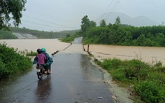 Khánh Hòa mưa lớn gây ngập, sạt lở nhiều nơi