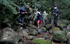 Biên phòng Quảng Bình mật phục giữa rừng bắt 2 người Lào cùng 304.000 viên ma túy