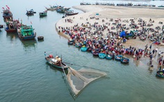 Hải sản cạn kiệt dần: ‘Bảo tồn để đảm bảo sinh kế cho ngư dân’