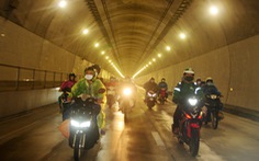 Hầm Hải Vân - chuyện chưa kể đào con hầm dài nhất VN - Kỳ 4: Xe bon bon xuyên lòng núi Hải Vân