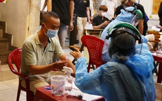 Sống biết điều với nhau để ngừa dịch