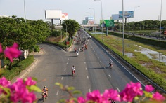 Miền Nam nắng nóng giữa mùa mưa, TP.HCM nóng 35 độ C