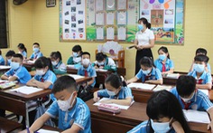 1.400 học sinh Bắc Ninh trở lại trường sau sự cố nước thải nhà máy giấy