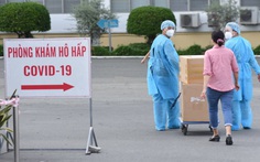 Đã tiêm đủ 2 mũi vắc xin, vì sao nhân viên bệnh viện vẫn mắc COVID-19?