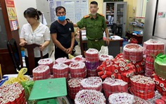 Bắt giữ nghi phạm tàng trữ ma túy, khám phá ra ‘kho’ pháo lậu