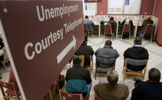 Nghịch lý người Mỹ giàu hơn trong đại dịch COVID-19