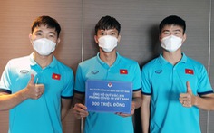 Đội tuyển Việt Nam ủng hộ 300 triệu đồng cho Quỹ vắc xin phòng, chống COVID-19