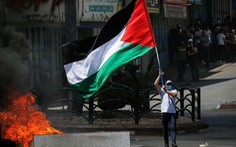 Bóng bay châm ngòi căng thẳng ở Gaza
