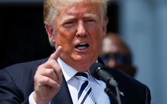 Ông Trump khởi kiện Twitter, Facebook, Google