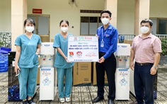 Tặng 80 máy lọc nước cho các bệnh viện điều trị COVID tại Củ Chi và Hóc Môn