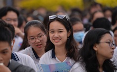 Tư vấn trực tuyến: Có nên điều chỉnh nguyện vọng ngành xã hội nhân văn, sư phạm, luật…?