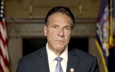 Thống đốc New York phủ nhận dâm ô hơn chục phụ nữ, kiên quyết không từ chức