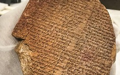 Mỹ trao trả Iraq phiến đất sét cổ 3.500 năm trước đây khắc sử thi Gilgamesh