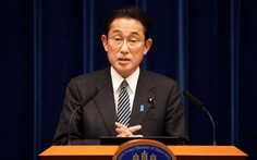 Nhật Bản ưu tiên chống dịch và quốc phòng