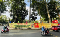 Chạy nước rút cho Hội hoa xuân Nhân Dần tại công viên Tao Đàn