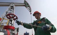OPEC+ tăng thêm 400.000 thùng dầu/ngày trong tháng 2