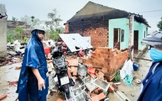 19 nhà dân tỉnh Quảng Ngãi bị tốc mái do lốc xoáy