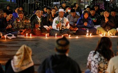 Chủ tịch đội Arema nhận trách nhiệm vụ bạo loạn khiến 125 người chết ở Indonesia