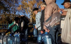 Hạ tầng năng lượng bị phá, thủ đô Ukraine chuẩn bị hơn 1.000 điểm sưởi ấm cho người dân