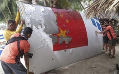 Philippines tố Trung Quốc giành 'vật thể nổi không xác định' trên Biển Đông