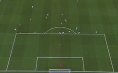 Siêu phẩm của Messi hạ gục thủ môn Ochoa nhìn từ góc quay trên cao
