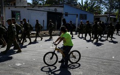 Băng đảng tội phạm lộng hành, El Salvador phải huy động 10.000 quân bao vây