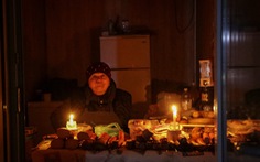 Ukraine lại chìm trong bóng tối và giá lạnh vì Nga tấn công hệ thống điện