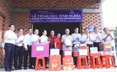EVNSPC trao tặng nhà tình nghĩa cho các hộ nghèo tỉnh Bến Tre