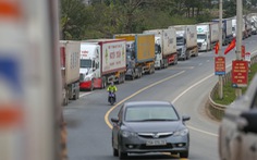 Gần 2.000 xe container ùn ứ ở cửa khẩu, Lạng Sơn tiếp tục dừng nhận xe hoa quả tươi