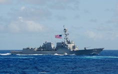 Tàu chiến Mỹ đi qua eo biển Đài Loan
