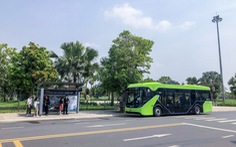 Tuần đầu xe buýt điện tại TP.HCM vận hành ra sao?