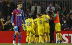 Barca thua 'sốc' đội đang đua trụ hạng Cadiz